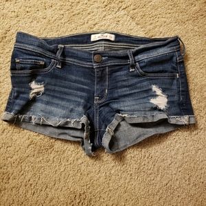 Hollister sz 11 30 waist shorts